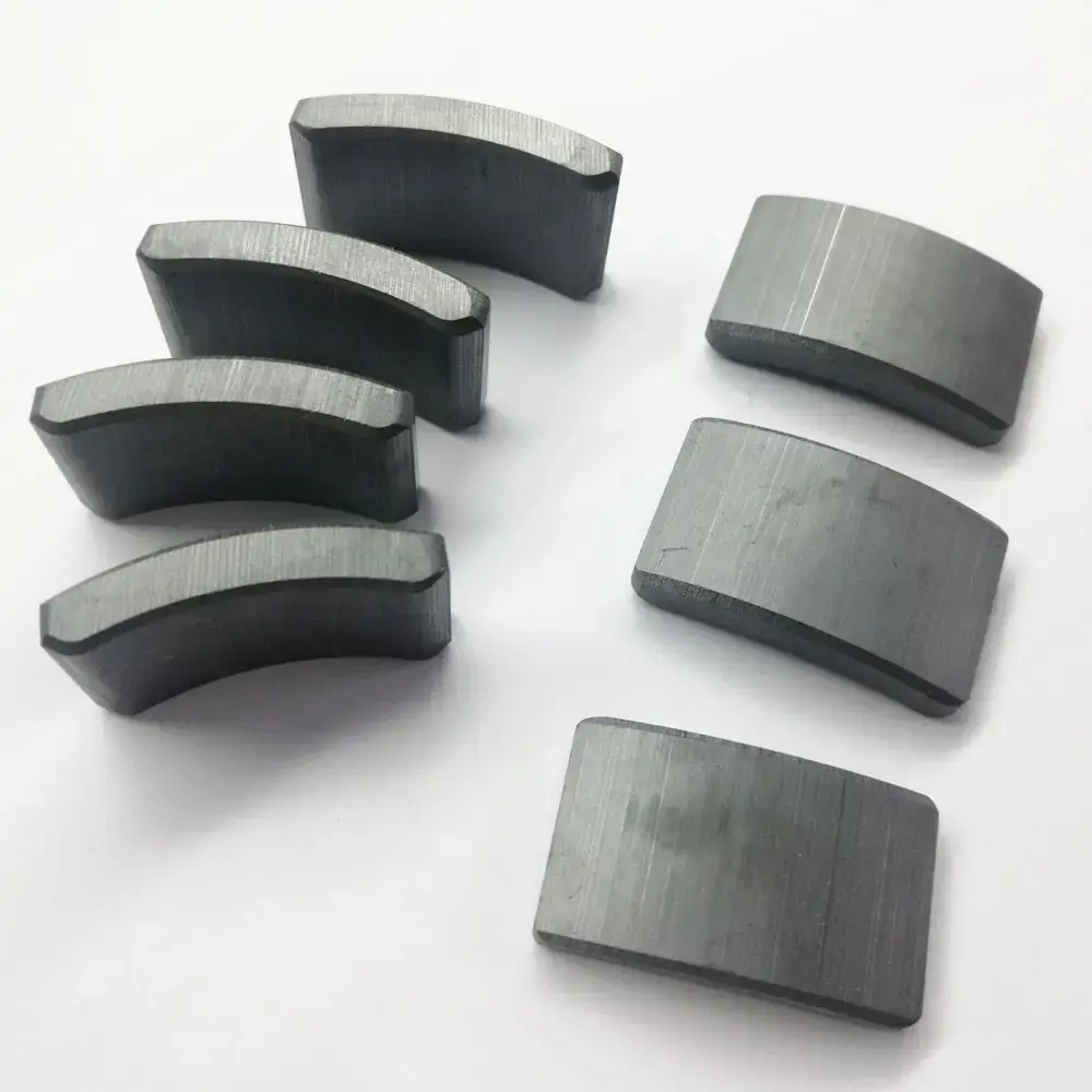 Anisotropic and Isotropic Ceramic Ferrite Magnets