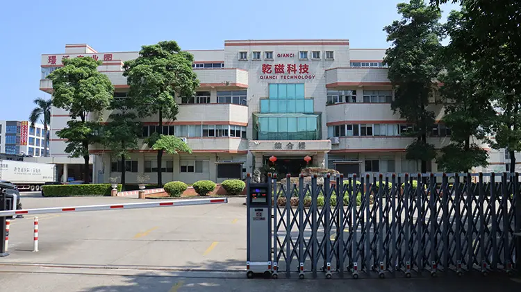 QCM Magnet Factory