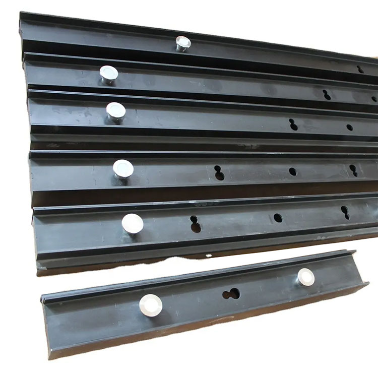 magnetic side rail system