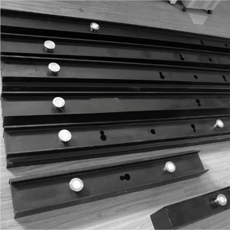 What are the benefits of using magnets in the H-profile magnetic shuttering system