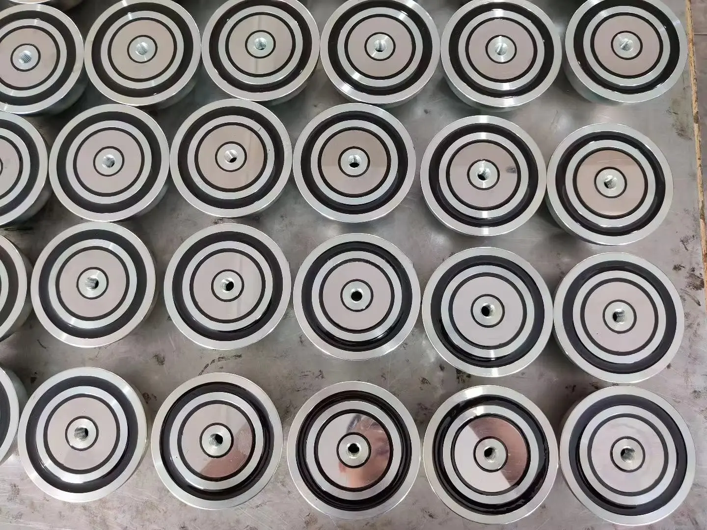 QCM Magnet's Magnetic Recess Former has high yield and good quality