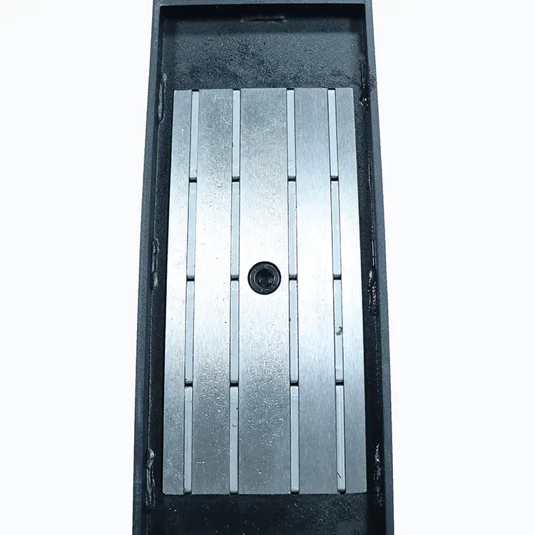 The magnetic array at the bottom of the precast concrete magnet.jpg