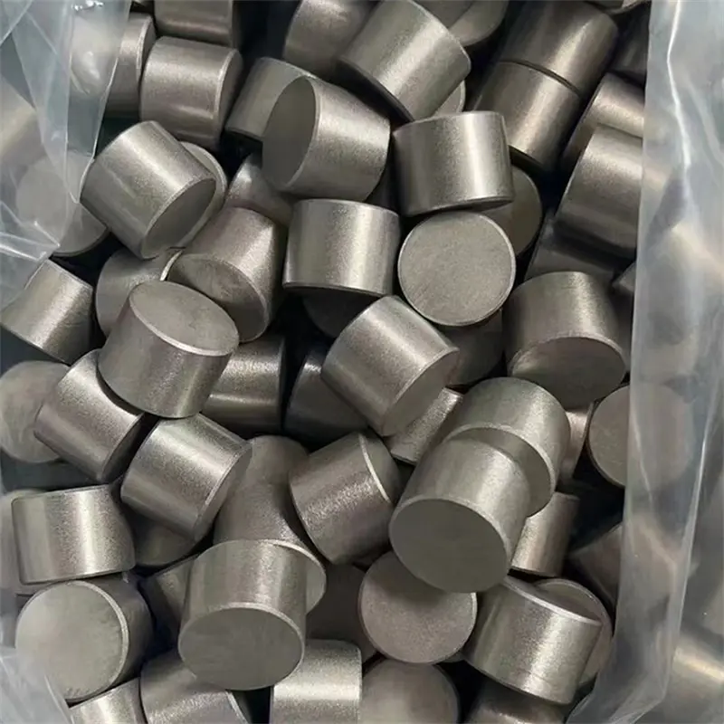 In modern industrial production, many mechanical equipment and components need to withstand high temperature and im ( (4).jpg