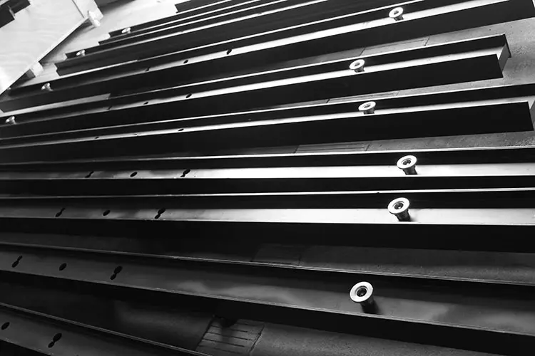 Magnetic Shuttering Systems .jpg